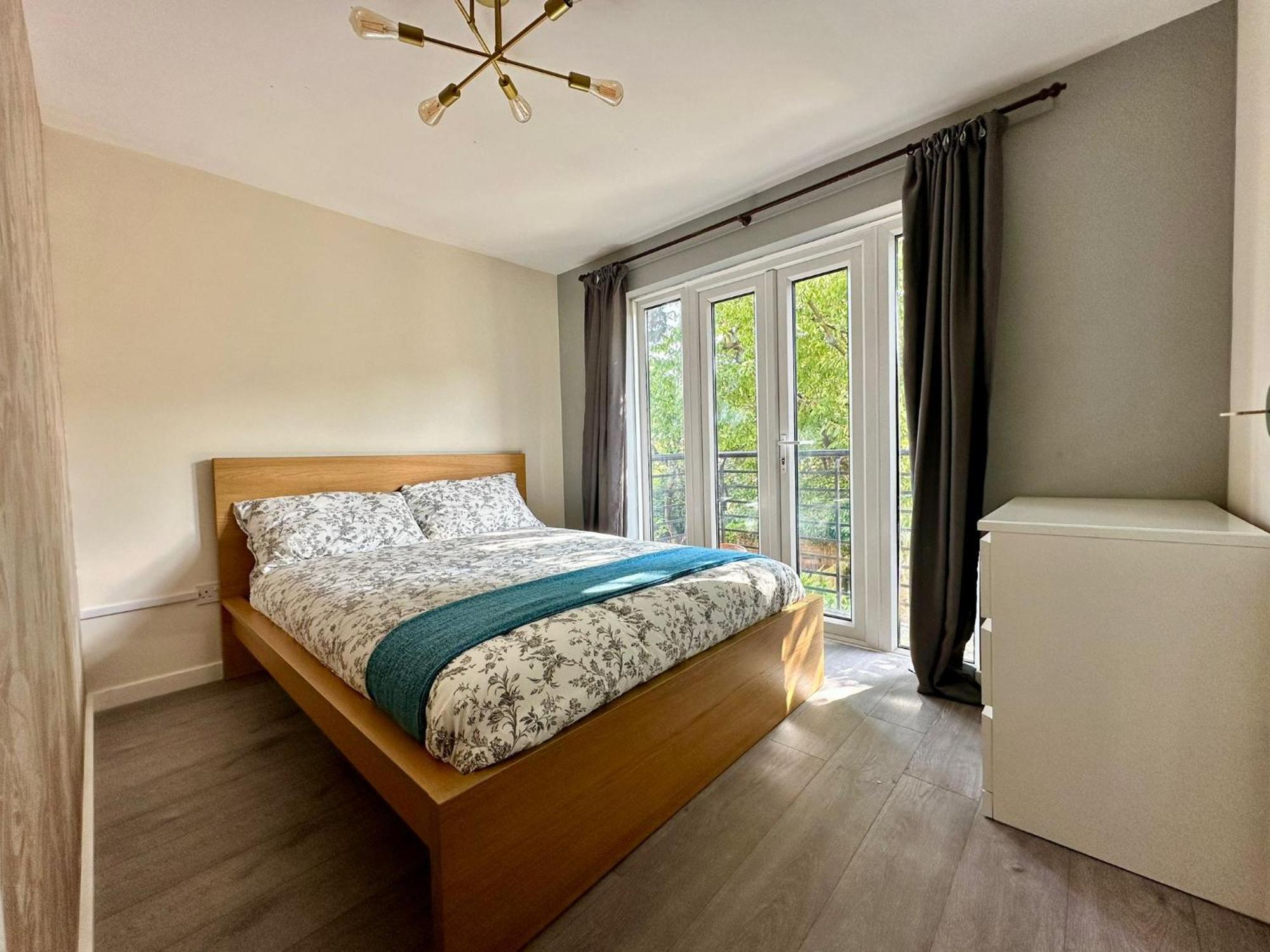 Cosy 2 Bedroom Flat In Manor House Londra Dış mekan fotoğraf